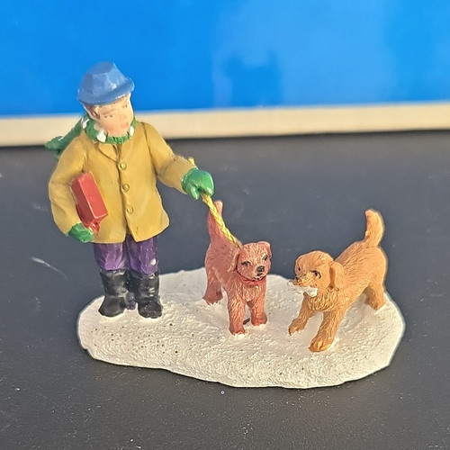 Painted resin figurine - painted,